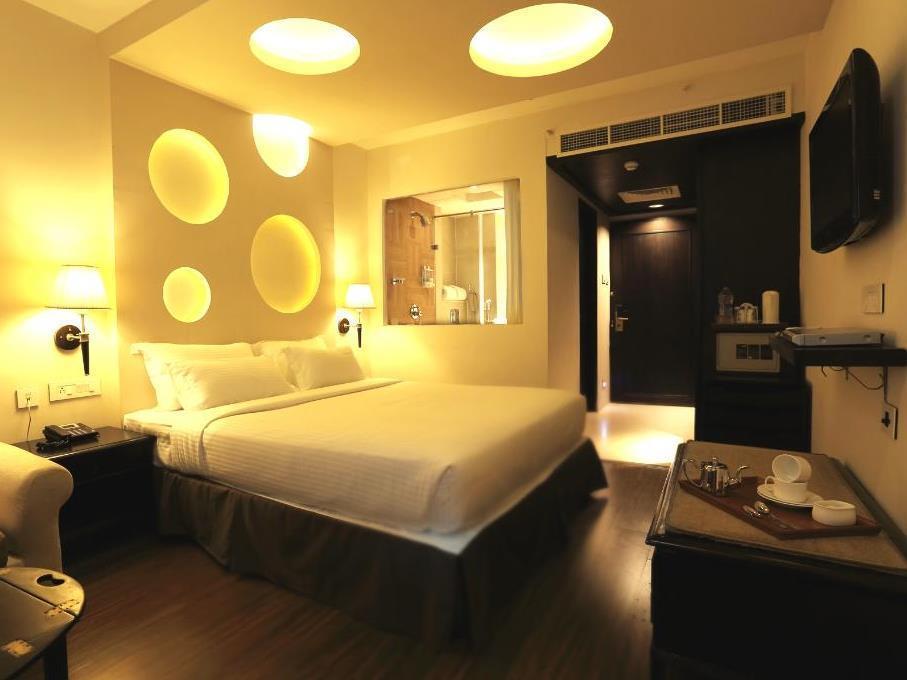 The Orbis Hotel Coimbatore Exterior photo